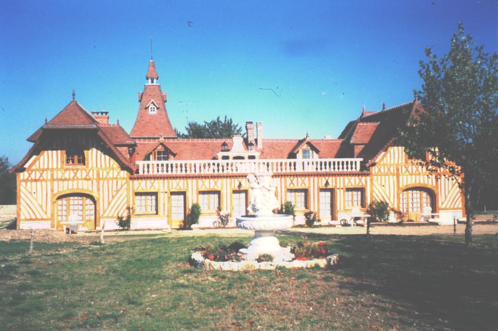 Apartament Le Manoir De Goliath Toutainville Zewnętrze zdjęcie